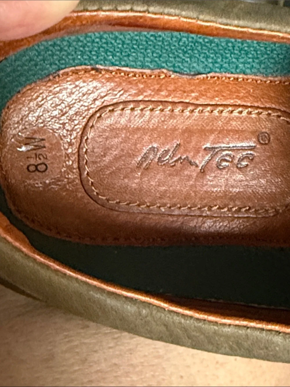 Lace-Up Leather Shoes in Tan. By Ad Tec Gold. Advanced Technology. Size 8.5.